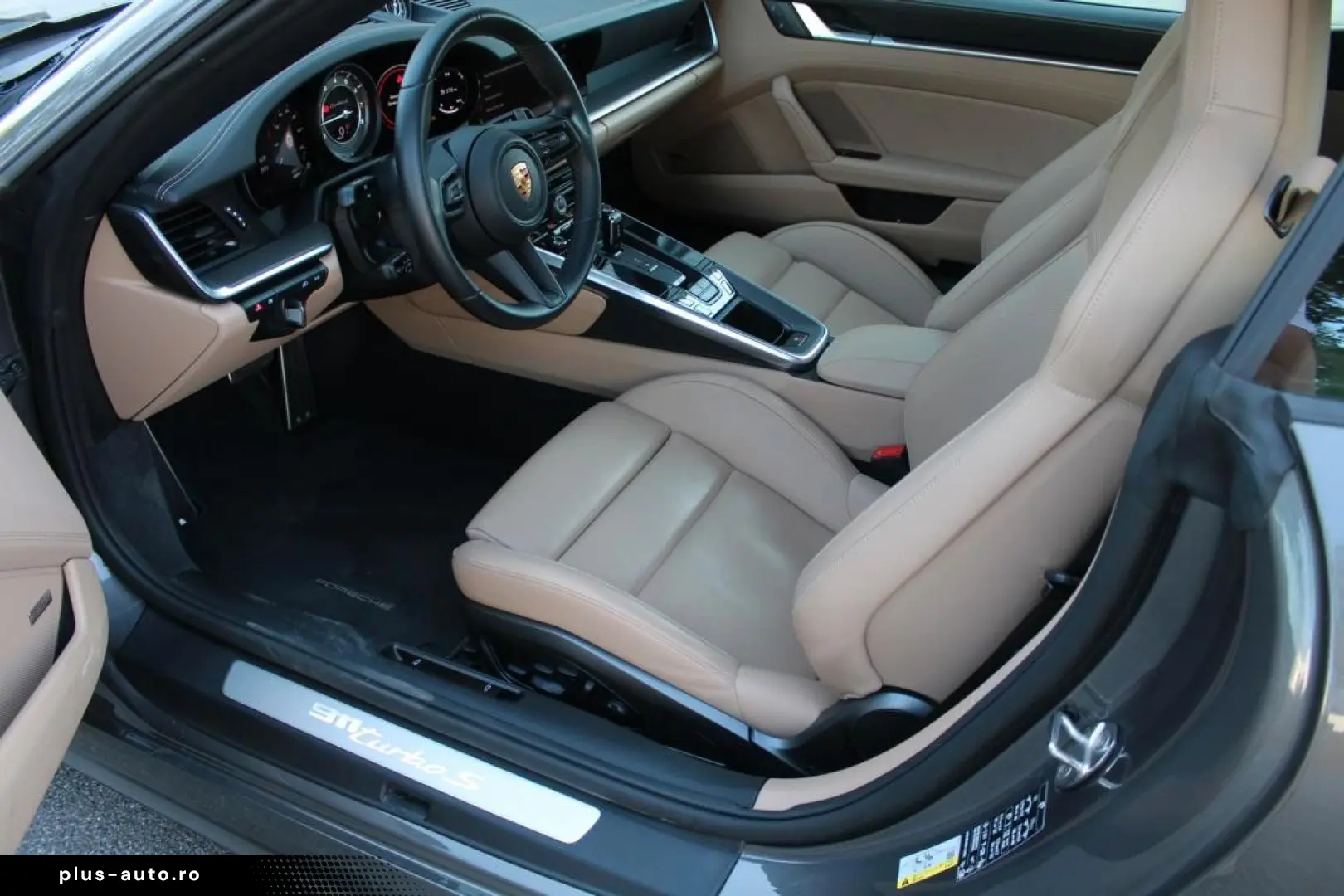 PORSCHE 992 TURBO S Cabriolet
