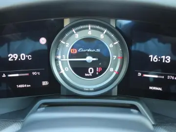 PORSCHE 992 TURBO S Cabriolet