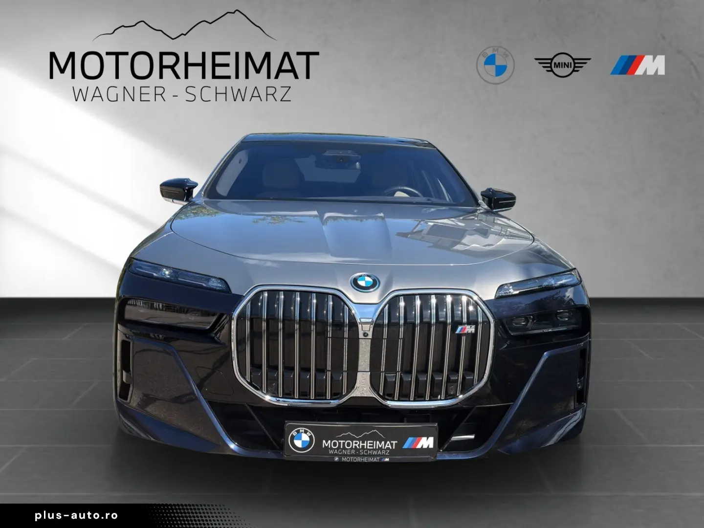 BMW i7 M70 xDrive Two Tone Gran Lusso TV Lounge-Seat