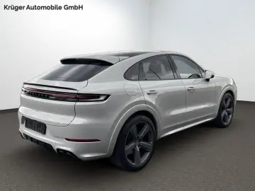 PORSCHE Cayenne Coupe S Luftf Bose 22 Zoll Approved 2028