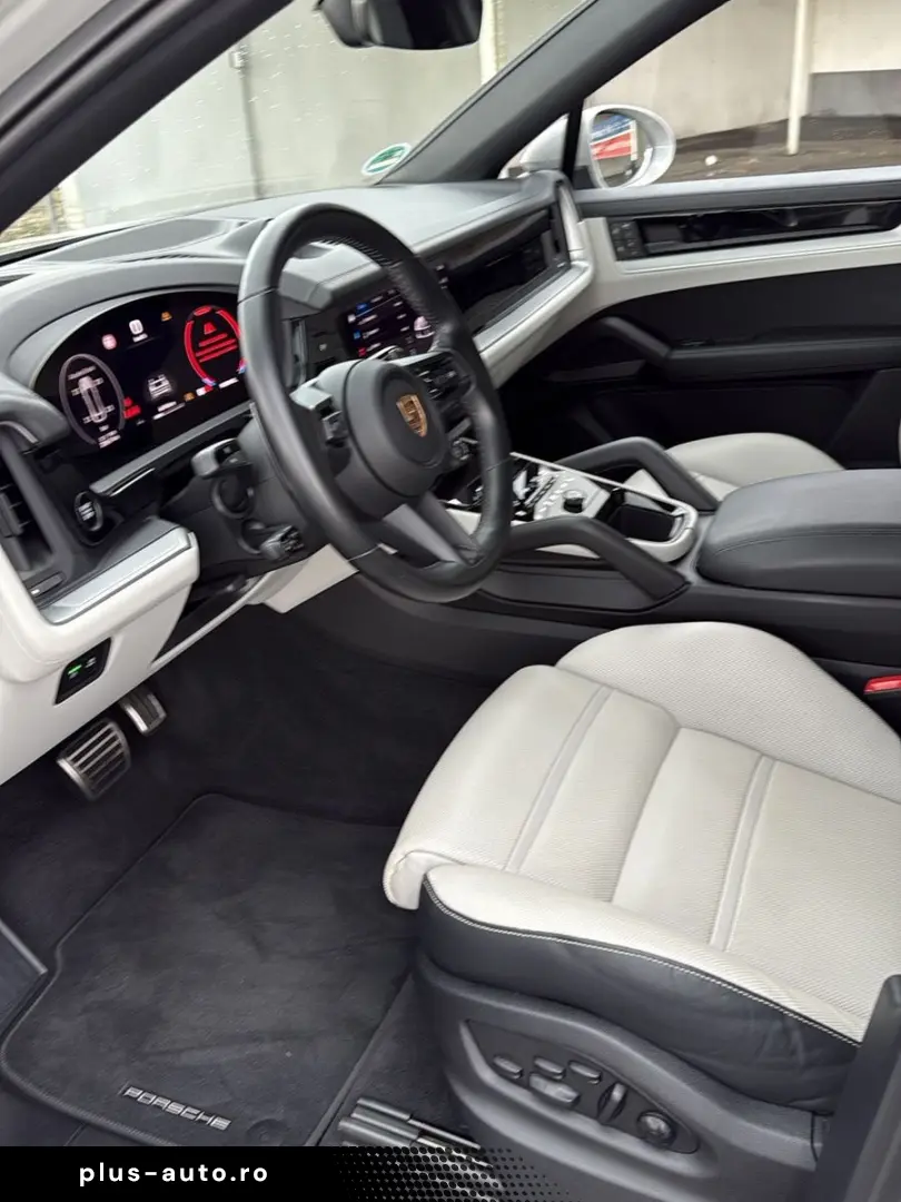 PORSCHE Cayenne Coupe S Luftf Bose 22 Zoll Approved 2028