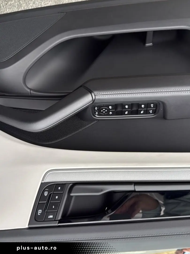 PORSCHE Cayenne Coupe S Luftf Bose 22 Zoll Approved 2028