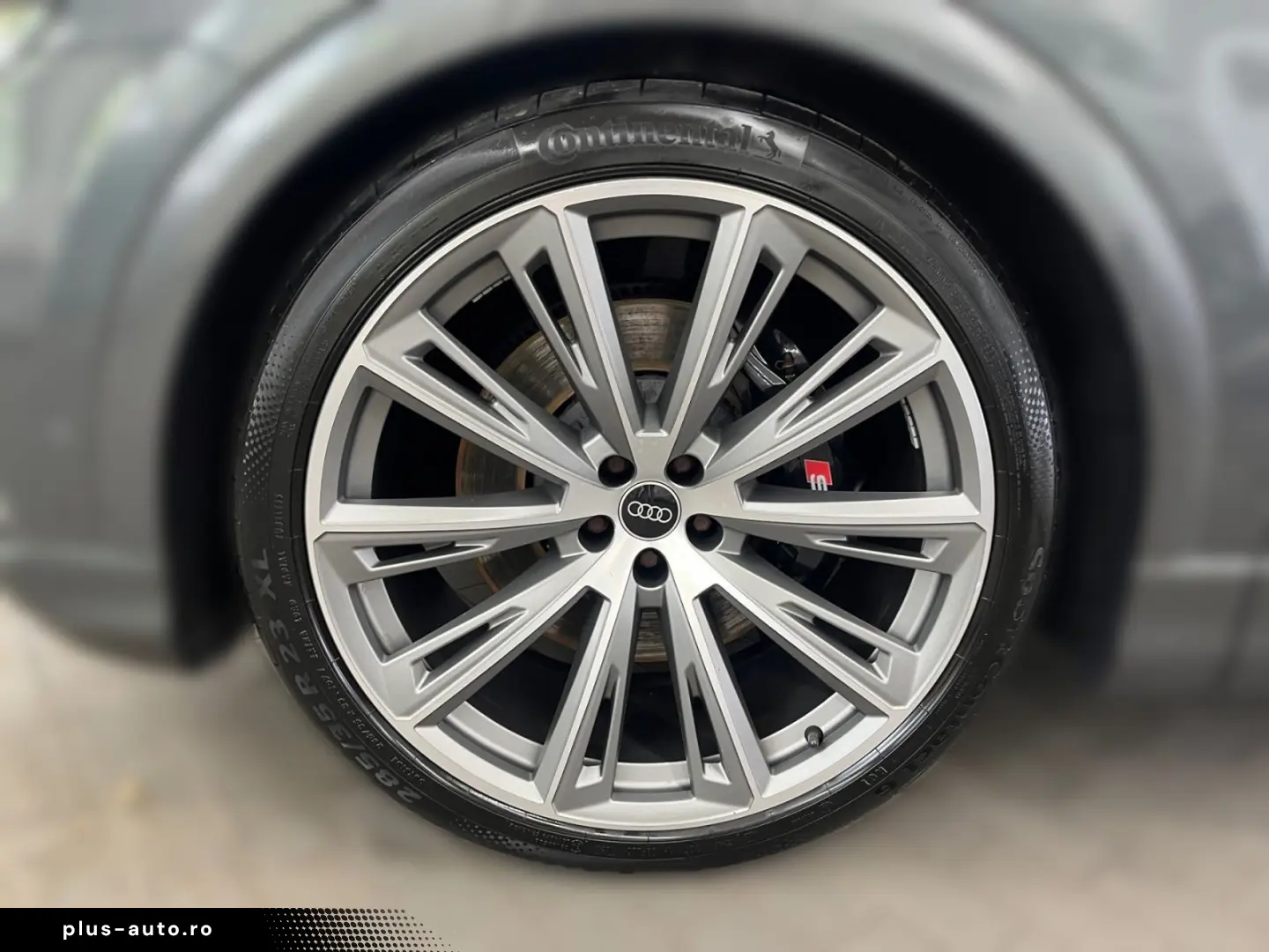 AUDI SQ8 TFSI quattro tiptronic