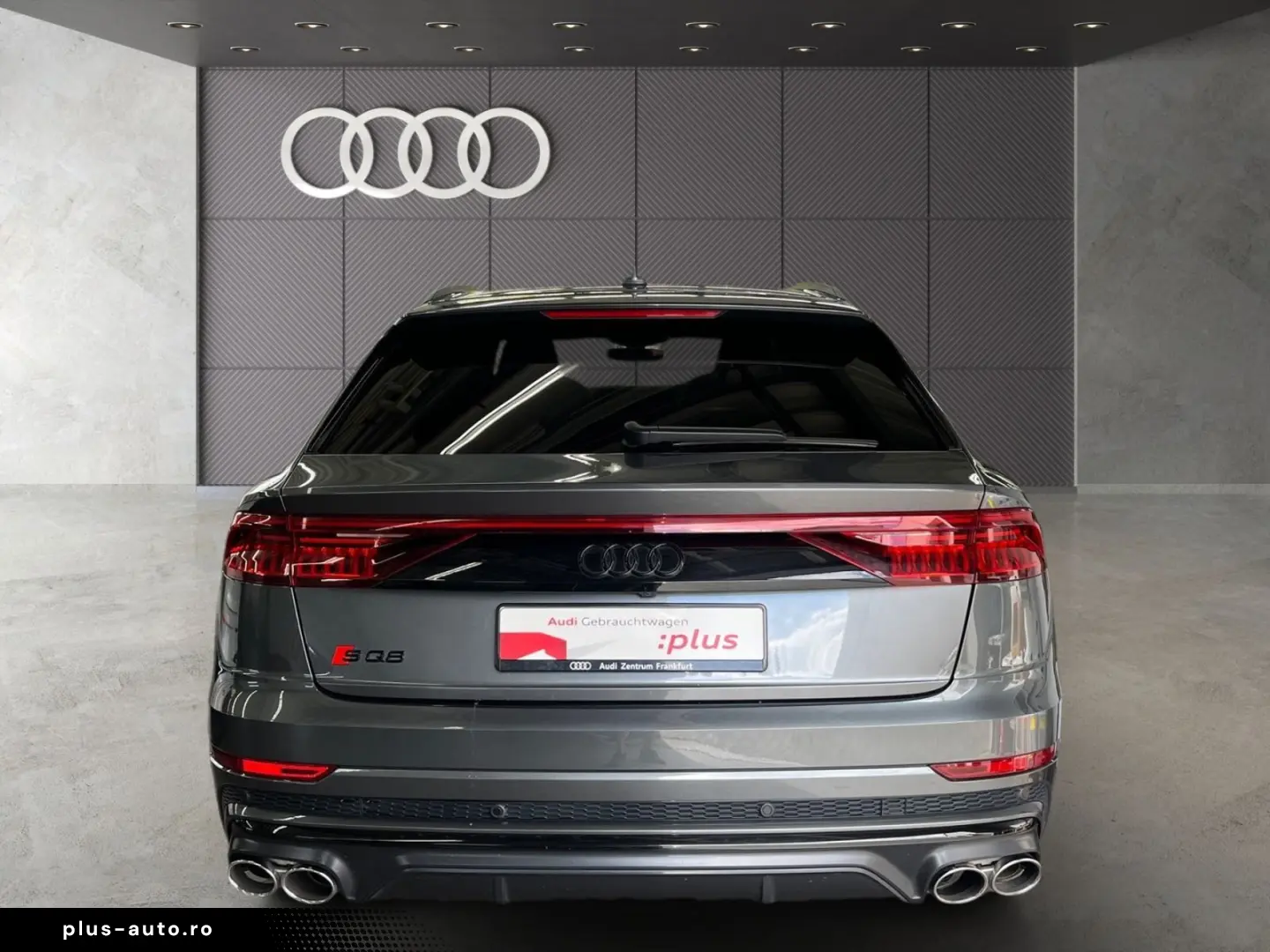 AUDI SQ8 TFSI quattro tiptronic