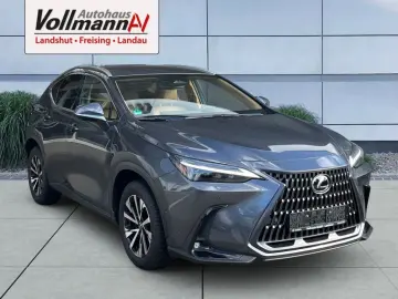 LEXUS NX 350h E-FOUR Luxury Line
