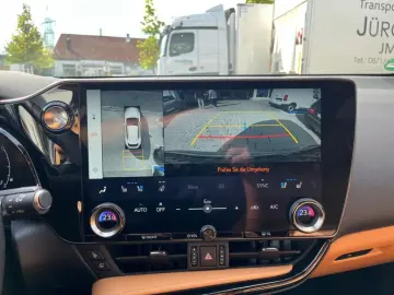 LEXUS NX 350h E-FOUR Luxury Line