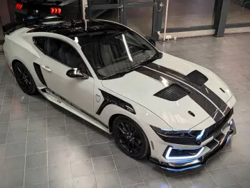 FORD Mustang Dark Horse S650