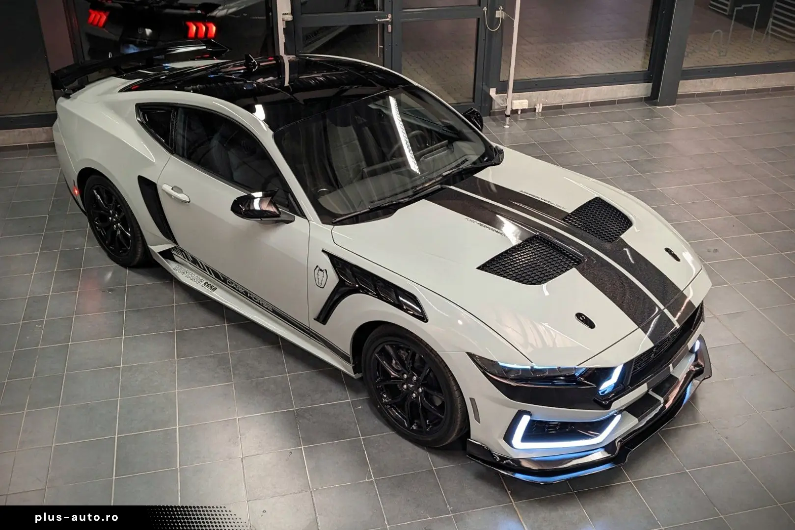 FORD Mustang Dark Horse S650