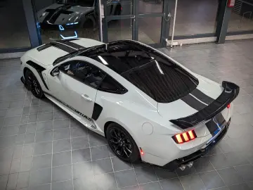 FORD Mustang Dark Horse S650