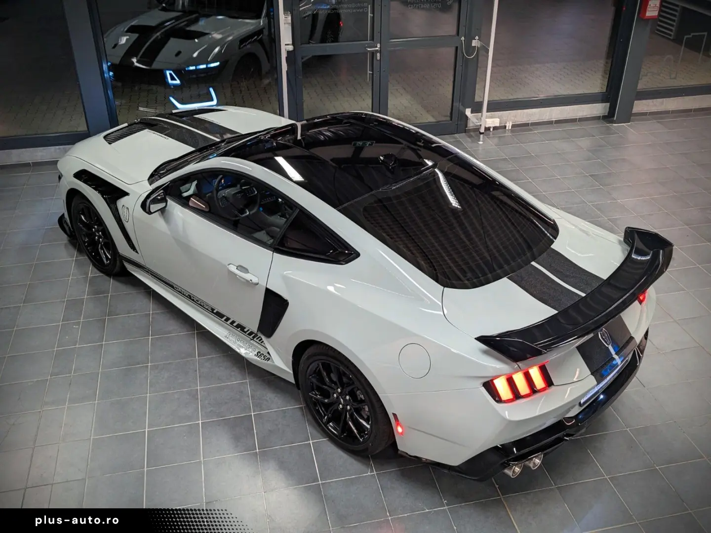 FORD Mustang Dark Horse S650