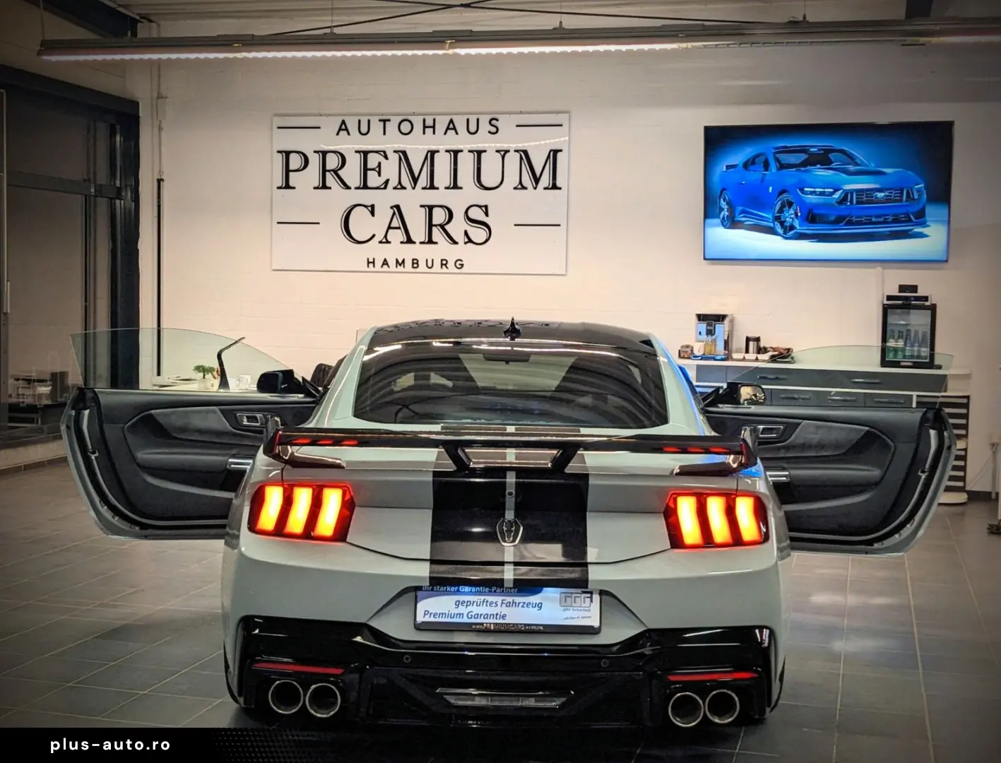 FORD Mustang Dark Horse S650