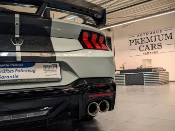 FORD Mustang Dark Horse S650