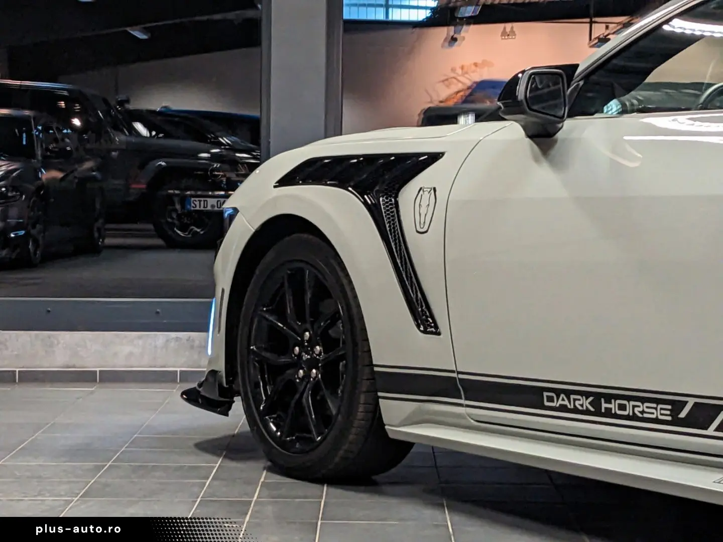 FORD Mustang Dark Horse S650
