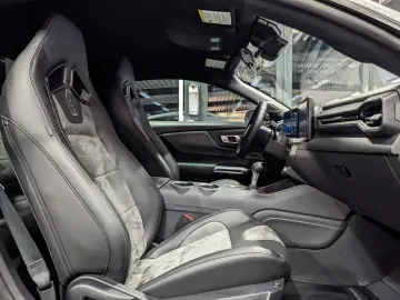 FORD Mustang Dark Horse S650