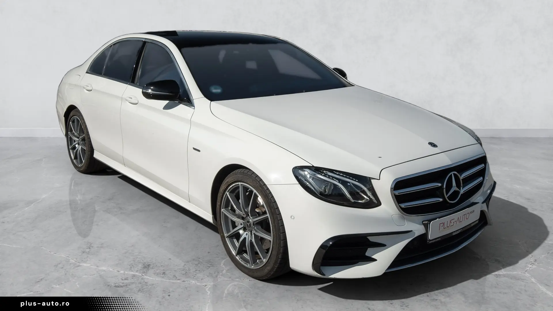 Mercedes-Benz E 200 AMG LINE