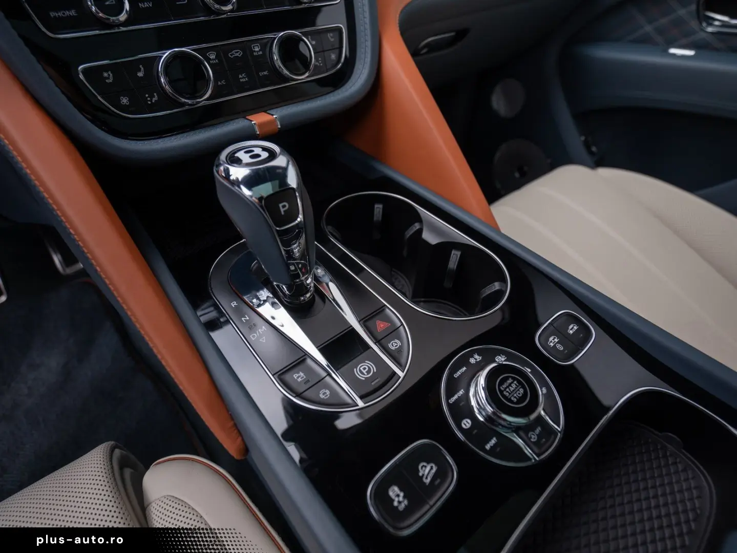 BENTLEY Bentayga EWB Mulliner V8