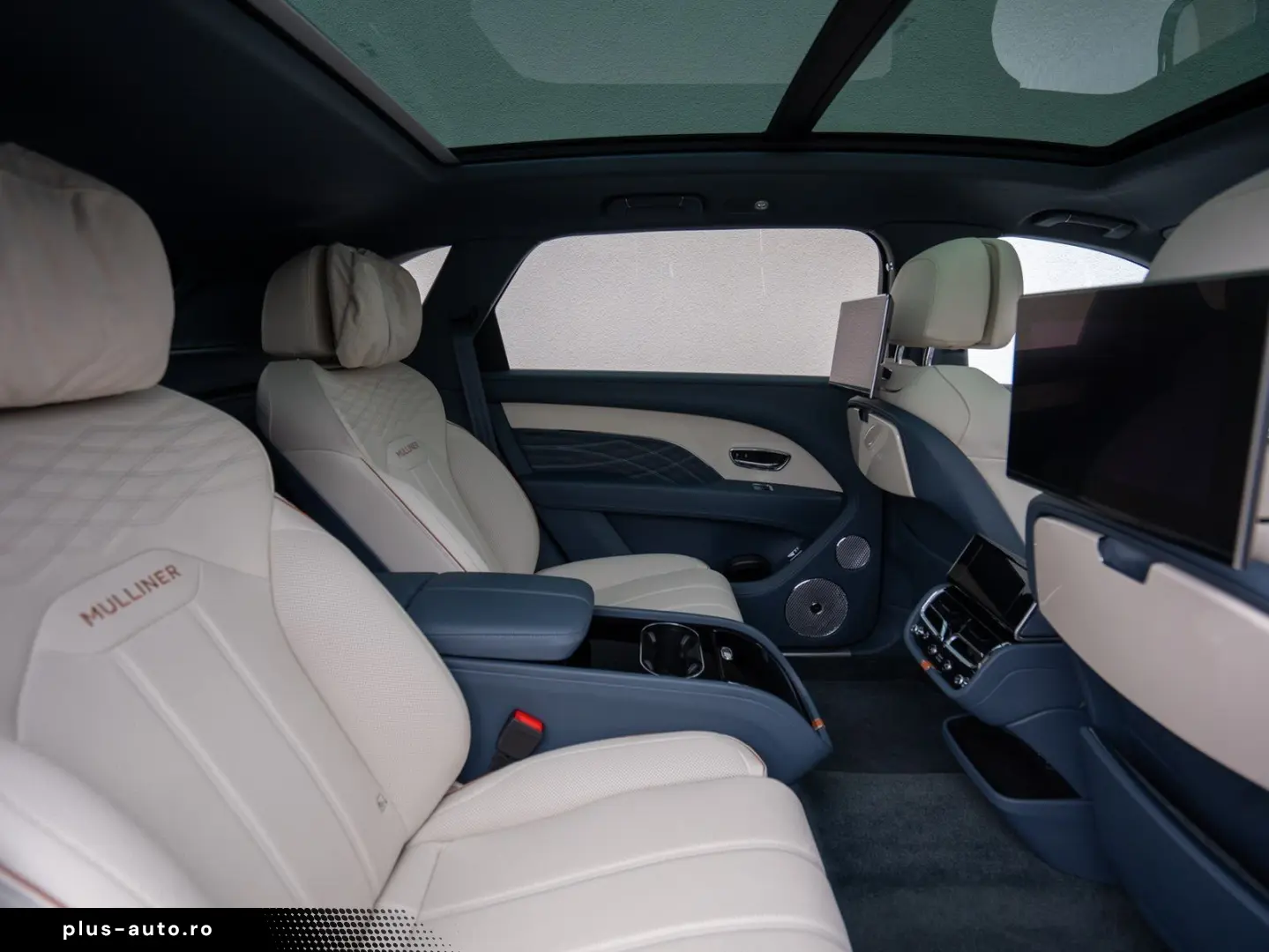 BENTLEY Bentayga EWB Mulliner V8