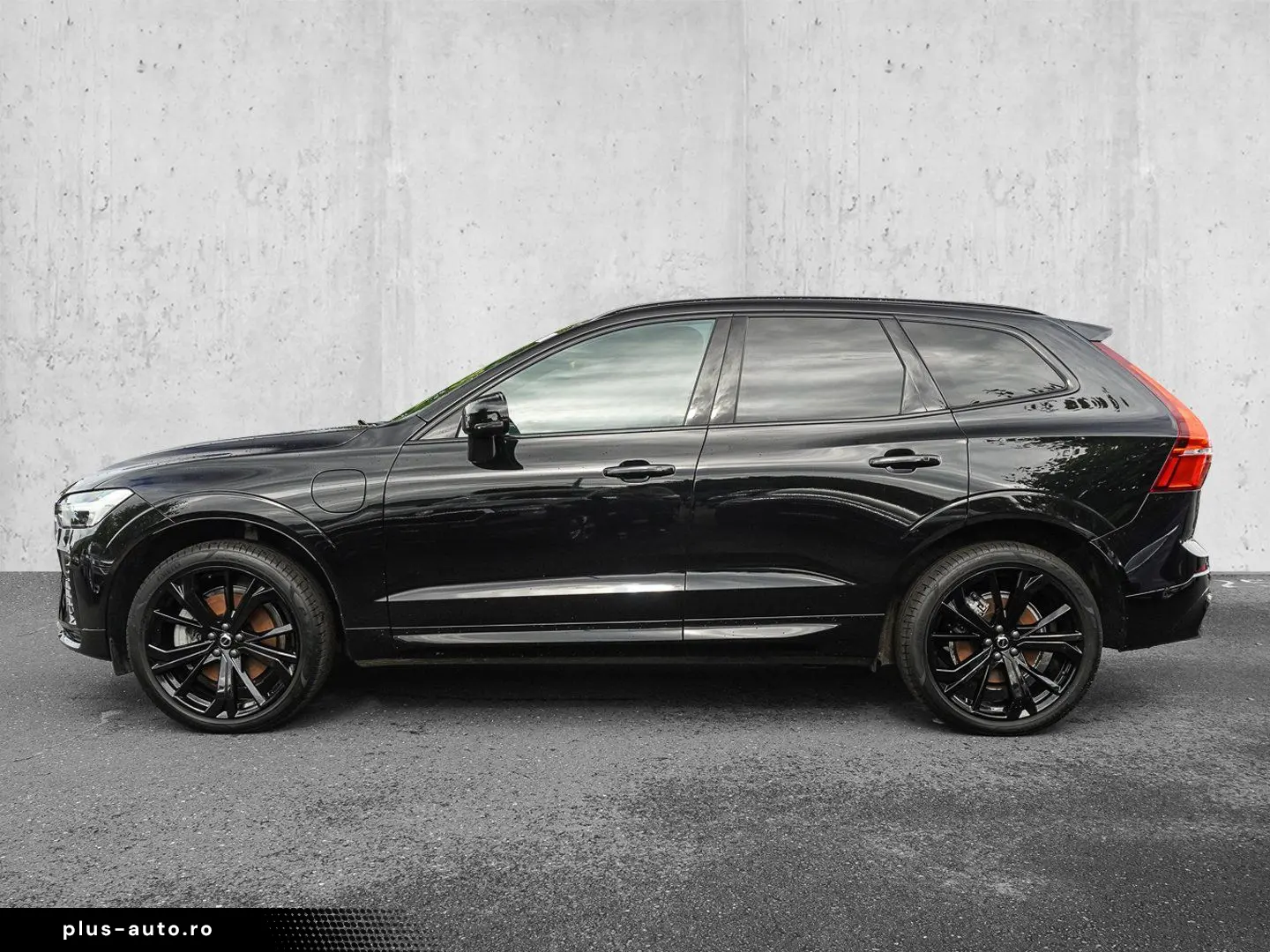 VOLVO XC60 T8 AWD Black Edition Ultra Plug-in Hybrid