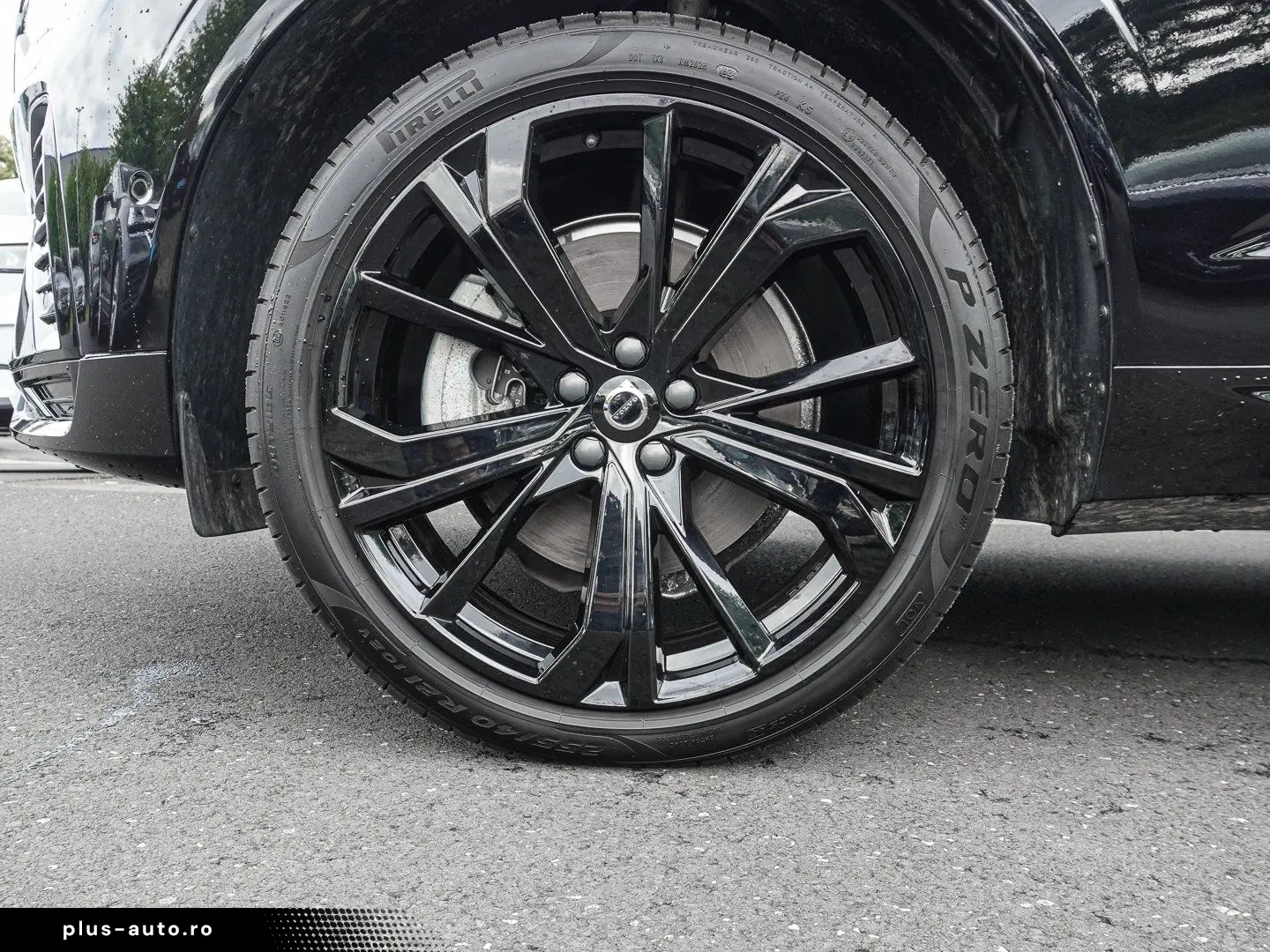 VOLVO XC60 T8 AWD Black Edition Ultra Plug-in Hybrid