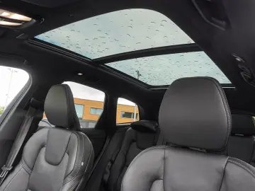 VOLVO XC60 T8 AWD Black Edition Ultra Plug-in Hybrid