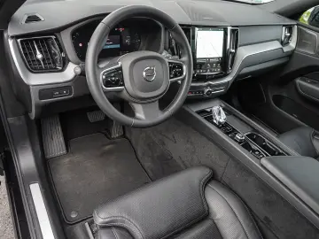 VOLVO XC60 T8 AWD Black Edition Ultra Plug-in Hybrid