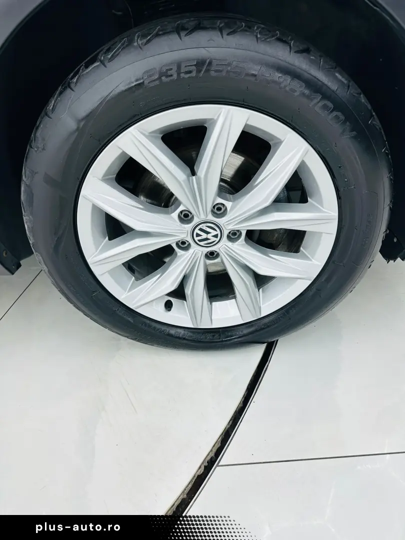 VOLKSWAGEN TIGUAN 2017 2.0D E6 4X4 Garantie 12 Luni Rate Ava