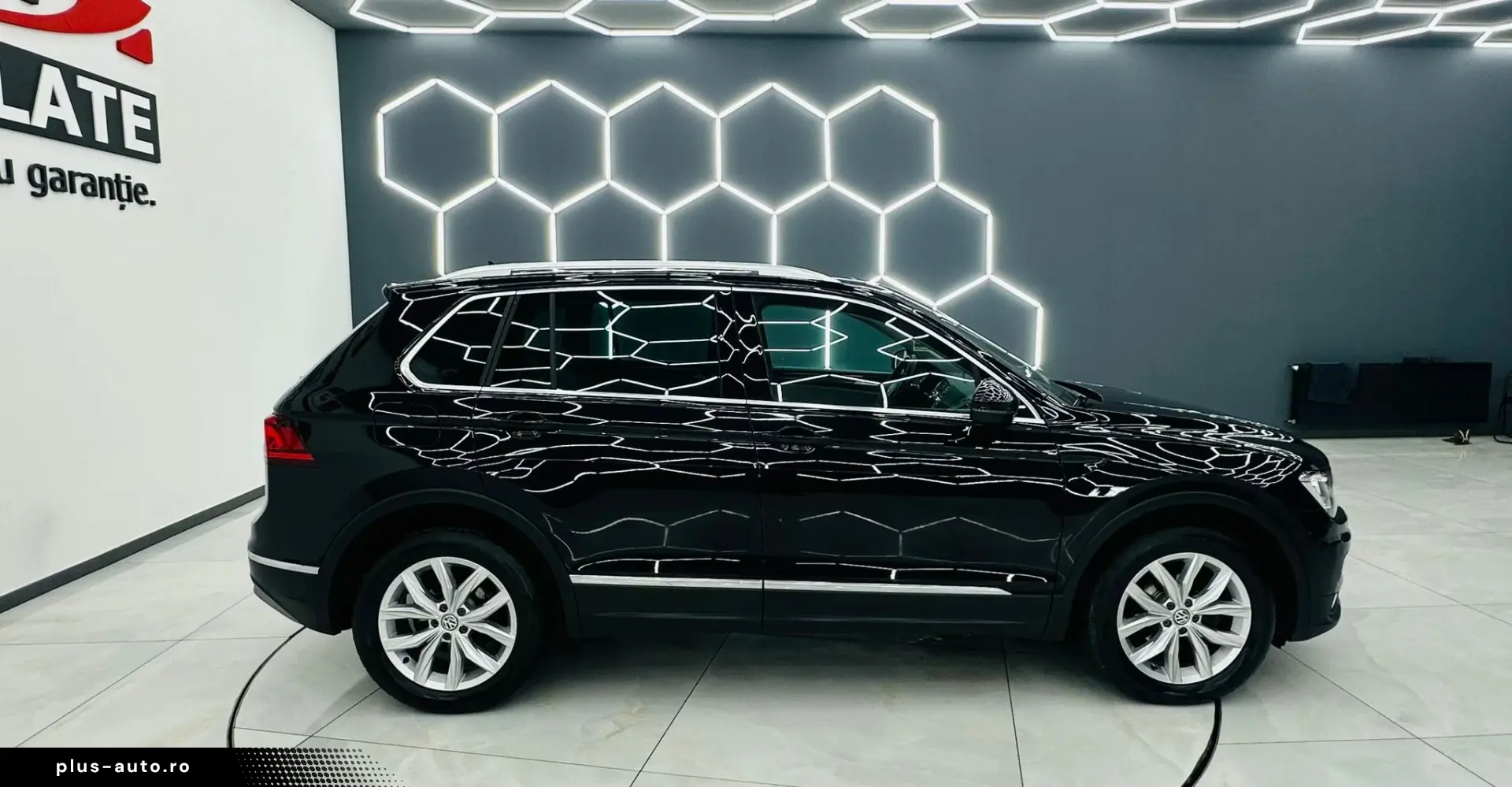 VOLKSWAGEN TIGUAN 2017 2.0D E6 4X4 Garantie 12 Luni Rate Ava