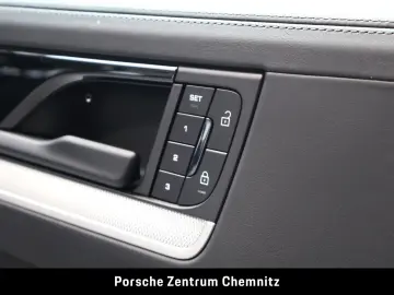 PORSCHE Cayenne S E-Hybrid Coupé Sportabgas;HD-Matrix;BO