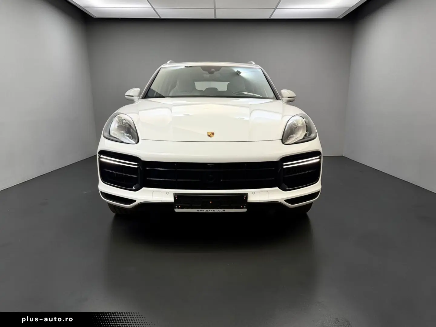 PORSCHE Cayenne Turbo S E-Hybrid INNO NACHTSICHT SITZKLI