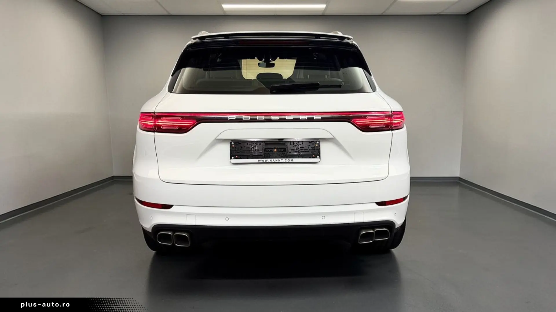 PORSCHE Cayenne Turbo S E-Hybrid INNO NACHTSICHT SITZKLI