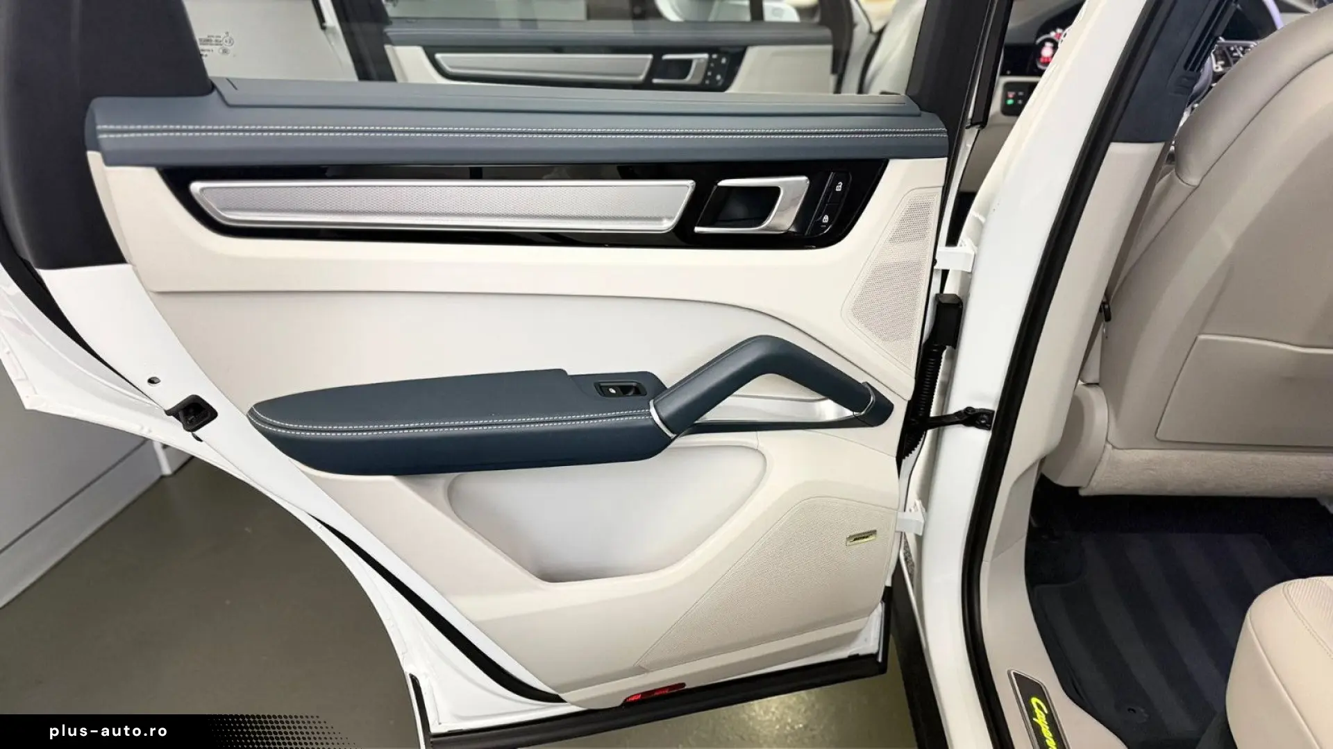 PORSCHE Cayenne Turbo S E-Hybrid INNO NACHTSICHT SITZKLI