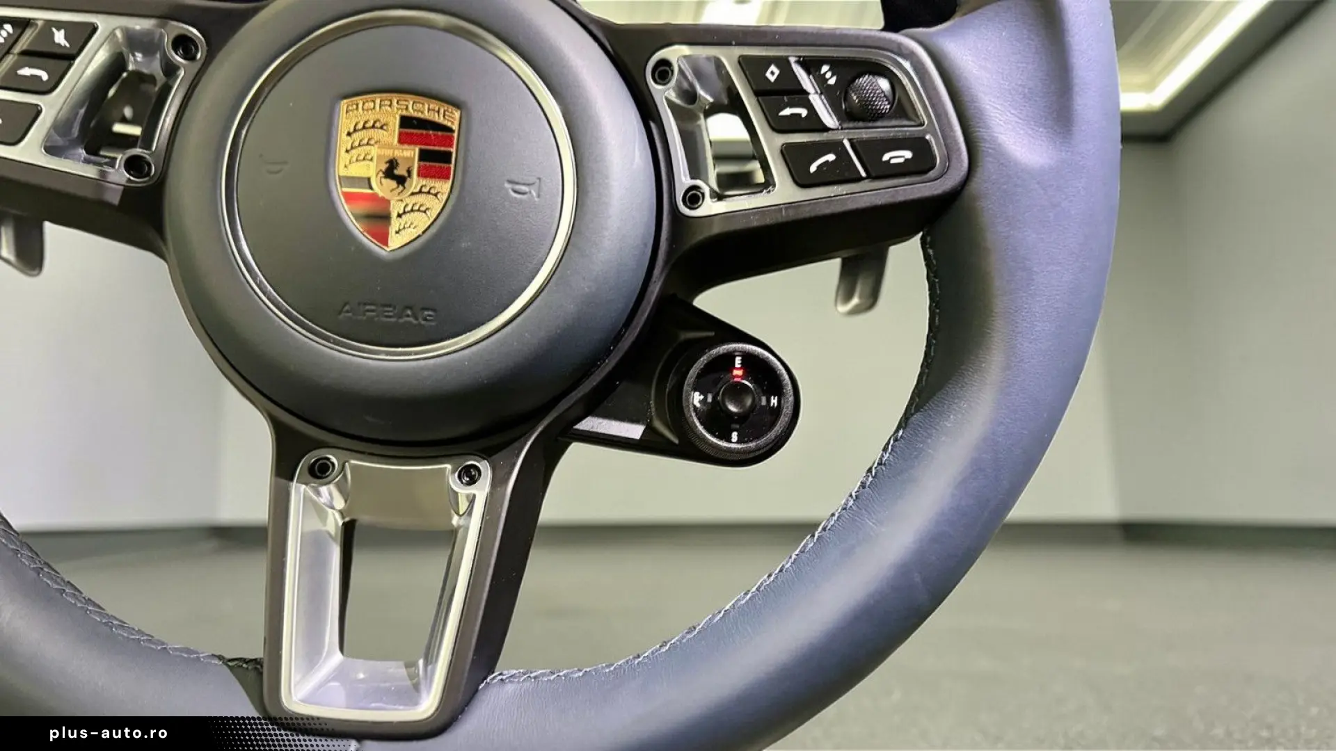 PORSCHE Cayenne Turbo S E-Hybrid INNO NACHTSICHT SITZKLI