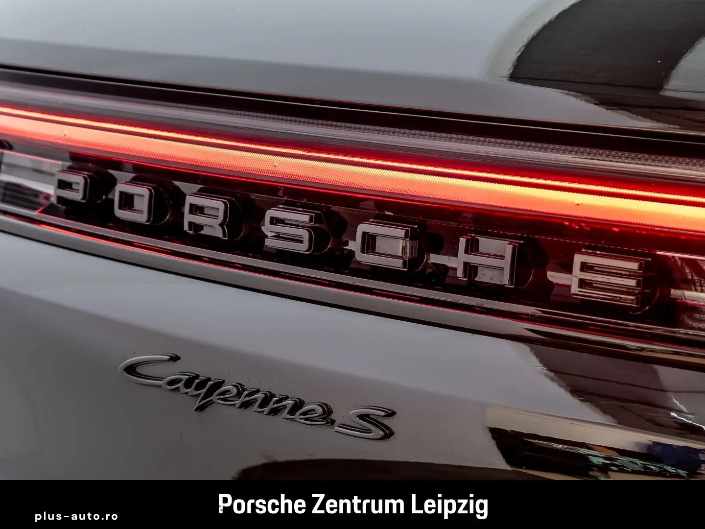 PORSCHE Cayenne S E-Hybrid SportDesign Sportabgas Carbon