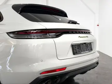 PORSCHE Panamera Sport Turismo 4S E-Hybrid Head Up