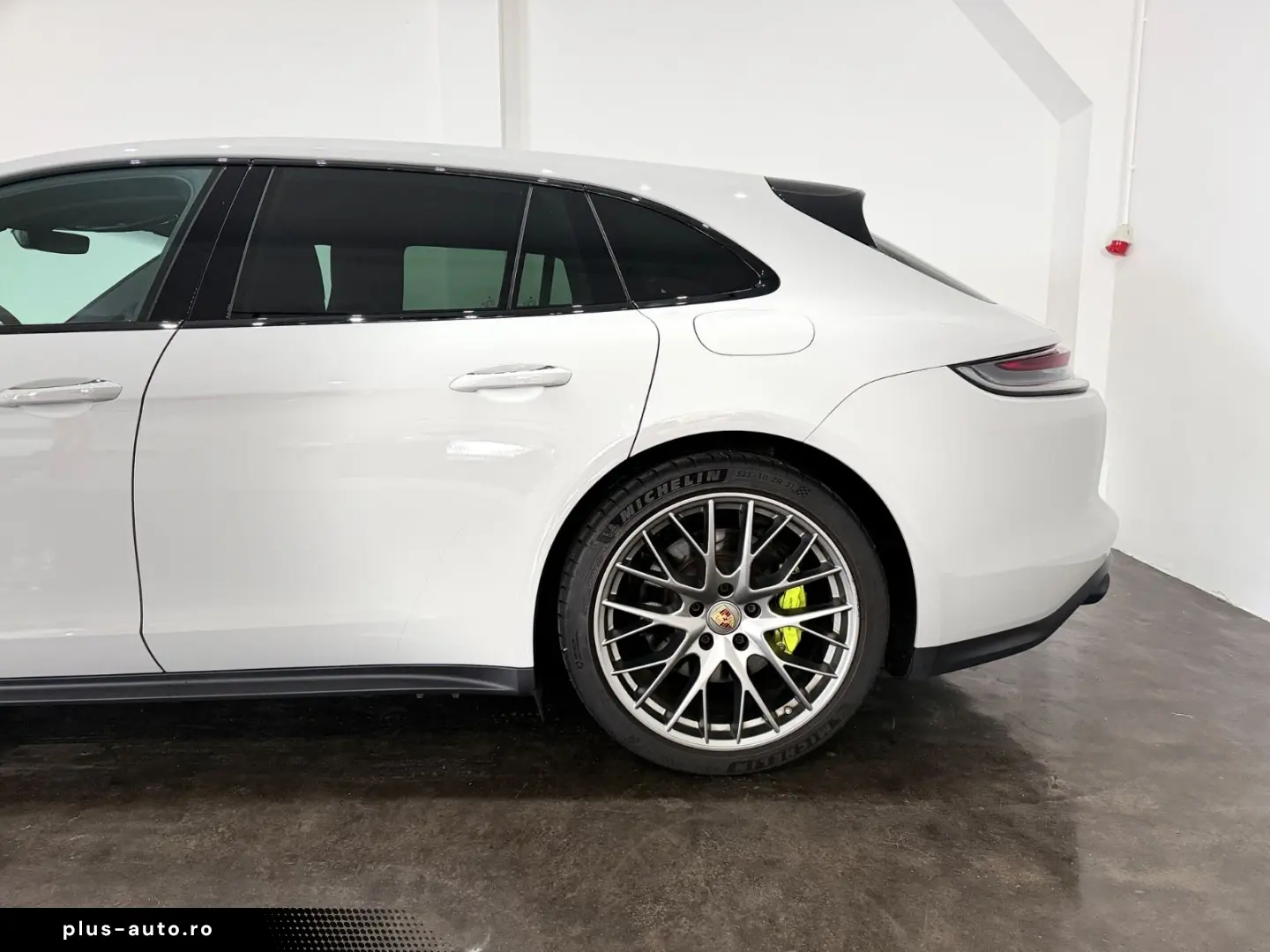 PORSCHE Panamera Sport Turismo 4S E-Hybrid Head Up