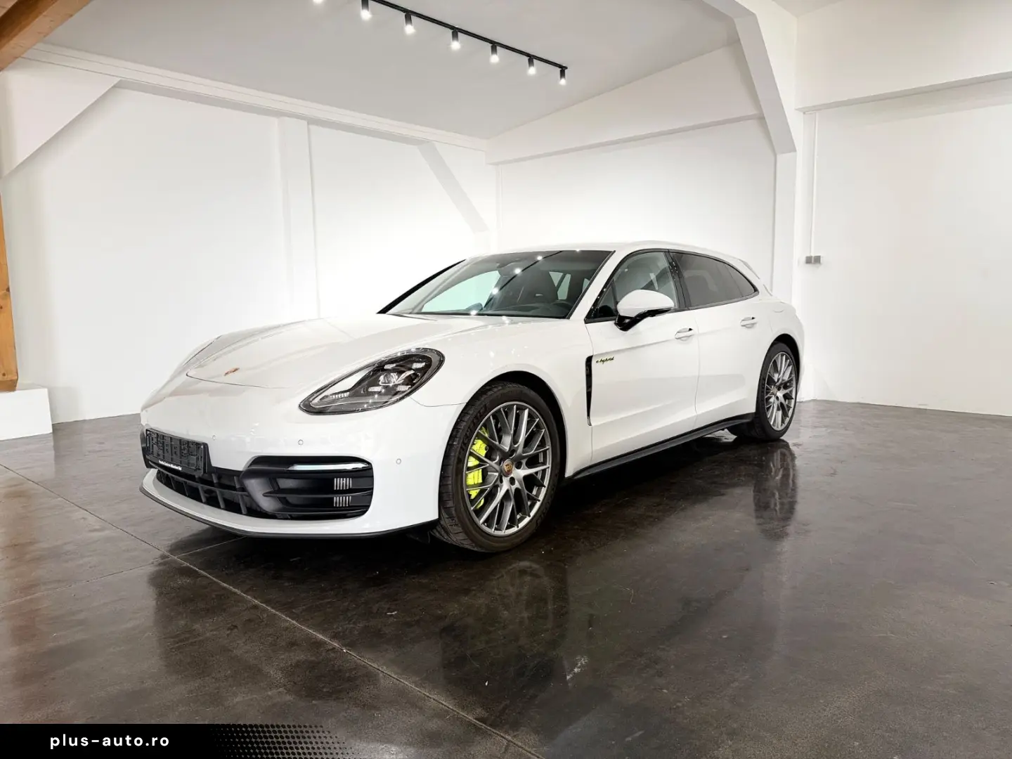 PORSCHE Panamera Sport Turismo 4S E-Hybrid Head Up
