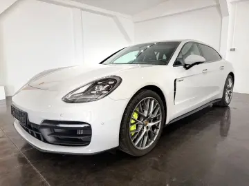 PORSCHE Panamera Sport Turismo 4S E-Hybrid Head Up