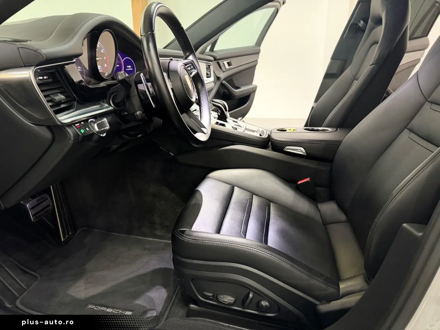 PORSCHE Panamera Sport Turismo 4S E-Hybrid Head Up