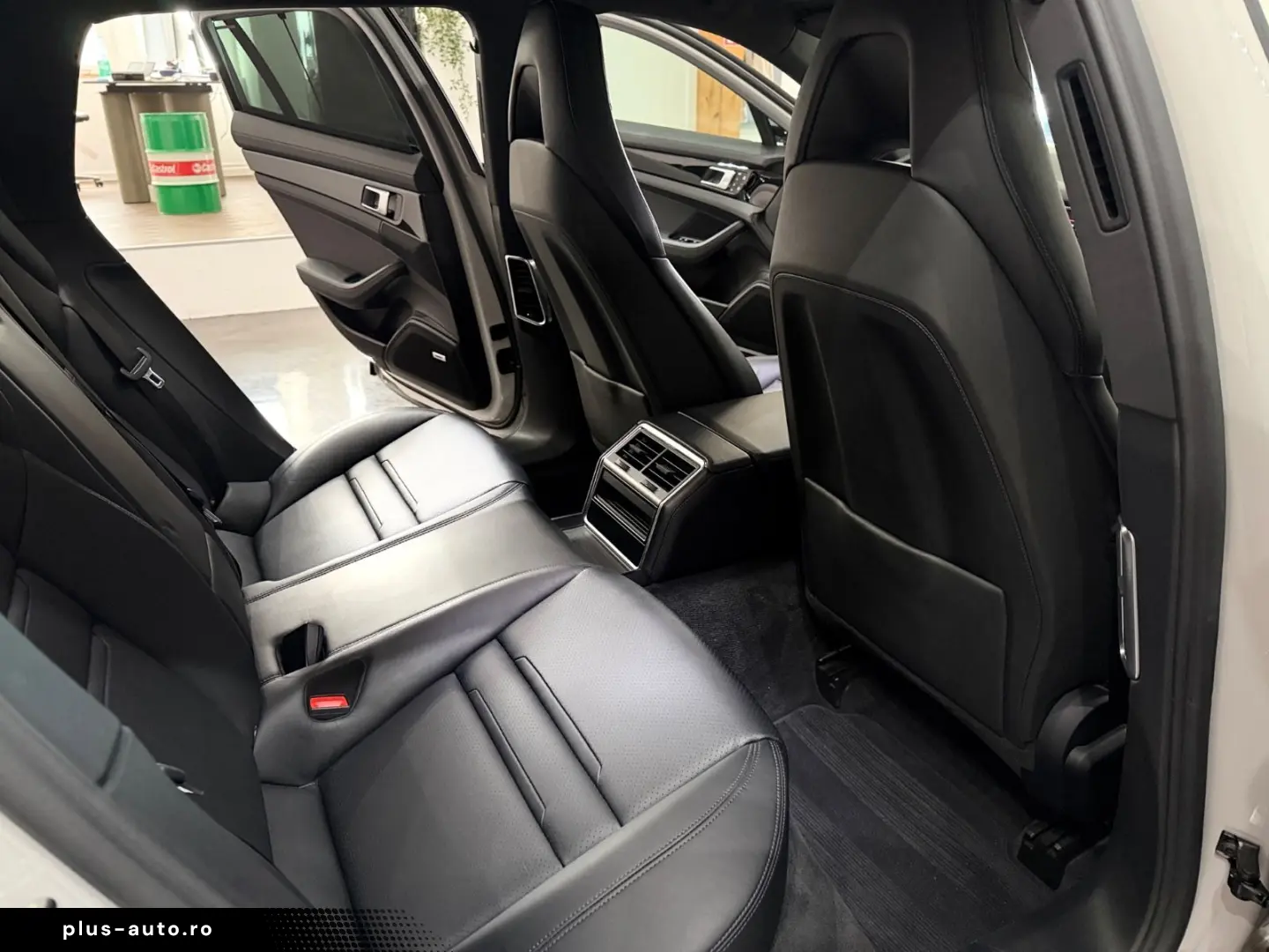 PORSCHE Panamera Sport Turismo 4S E-Hybrid Head Up
