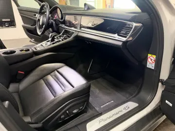 PORSCHE Panamera Sport Turismo 4S E-Hybrid Head Up