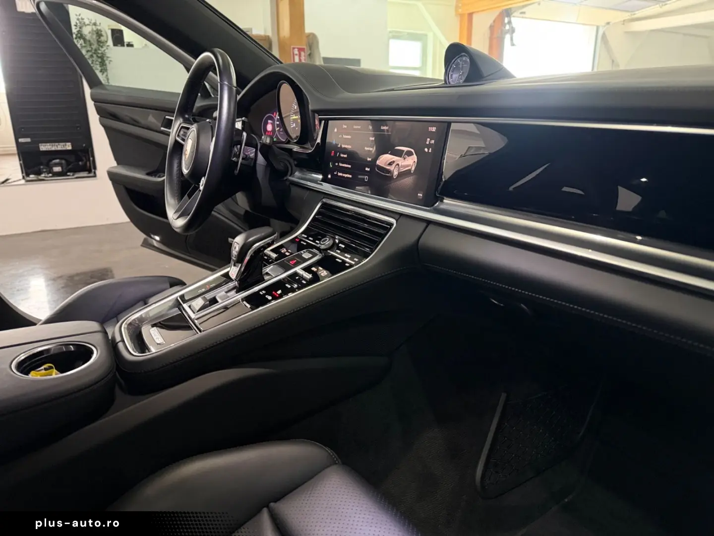 PORSCHE Panamera Sport Turismo 4S E-Hybrid Head Up