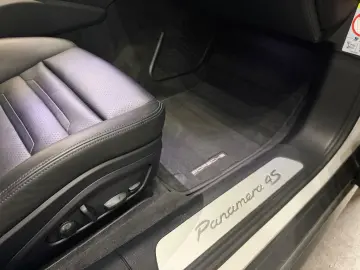 PORSCHE Panamera Sport Turismo 4S E-Hybrid Head Up