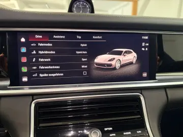 PORSCHE Panamera Sport Turismo 4S E-Hybrid Head Up