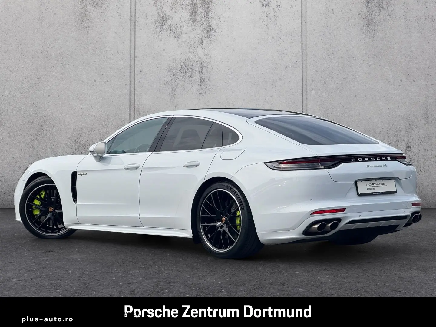 PORSCHE Panamera 4S E-Hybrid
