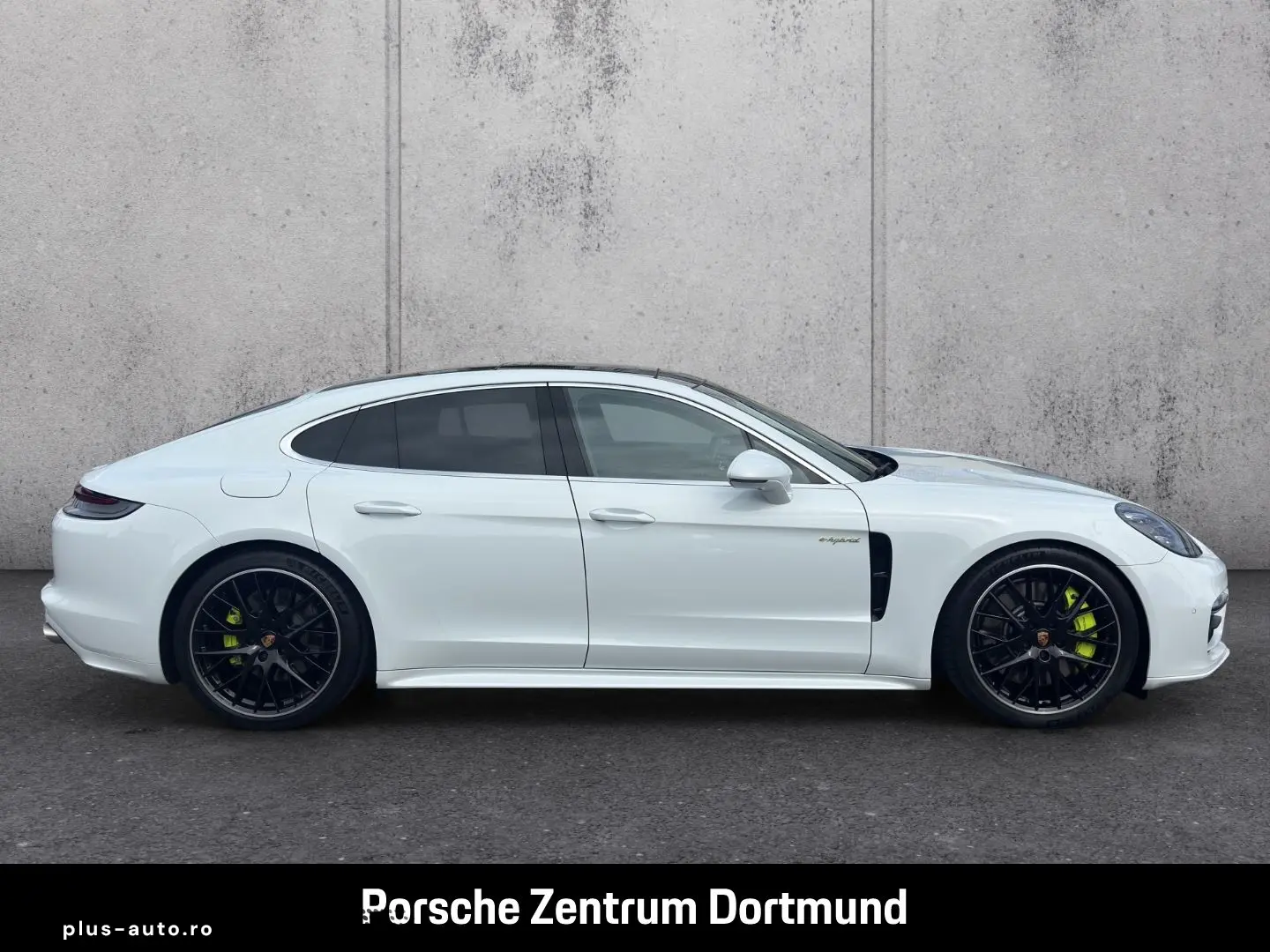 PORSCHE Panamera 4S E-Hybrid
