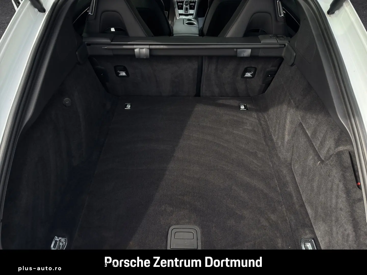 PORSCHE Panamera 4S E-Hybrid