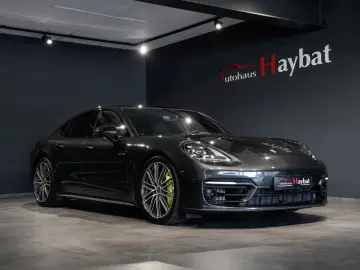 PORSCHE Panamera 4 E-Hybrid Plat. Edition-PCCB-HA-Inno