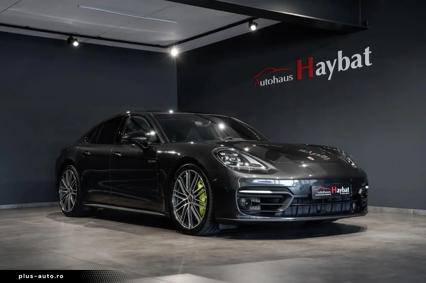 PORSCHE Panamera 4 E-Hybrid Plat. Edition-PCCB-HA-Inno
