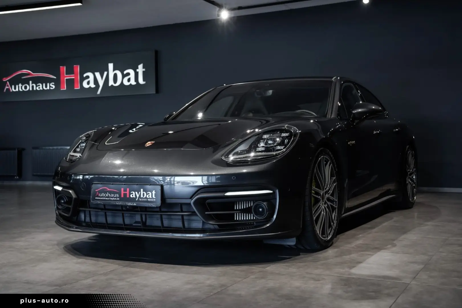 PORSCHE Panamera 4 E-Hybrid Plat. Edition-PCCB-HA-Inno