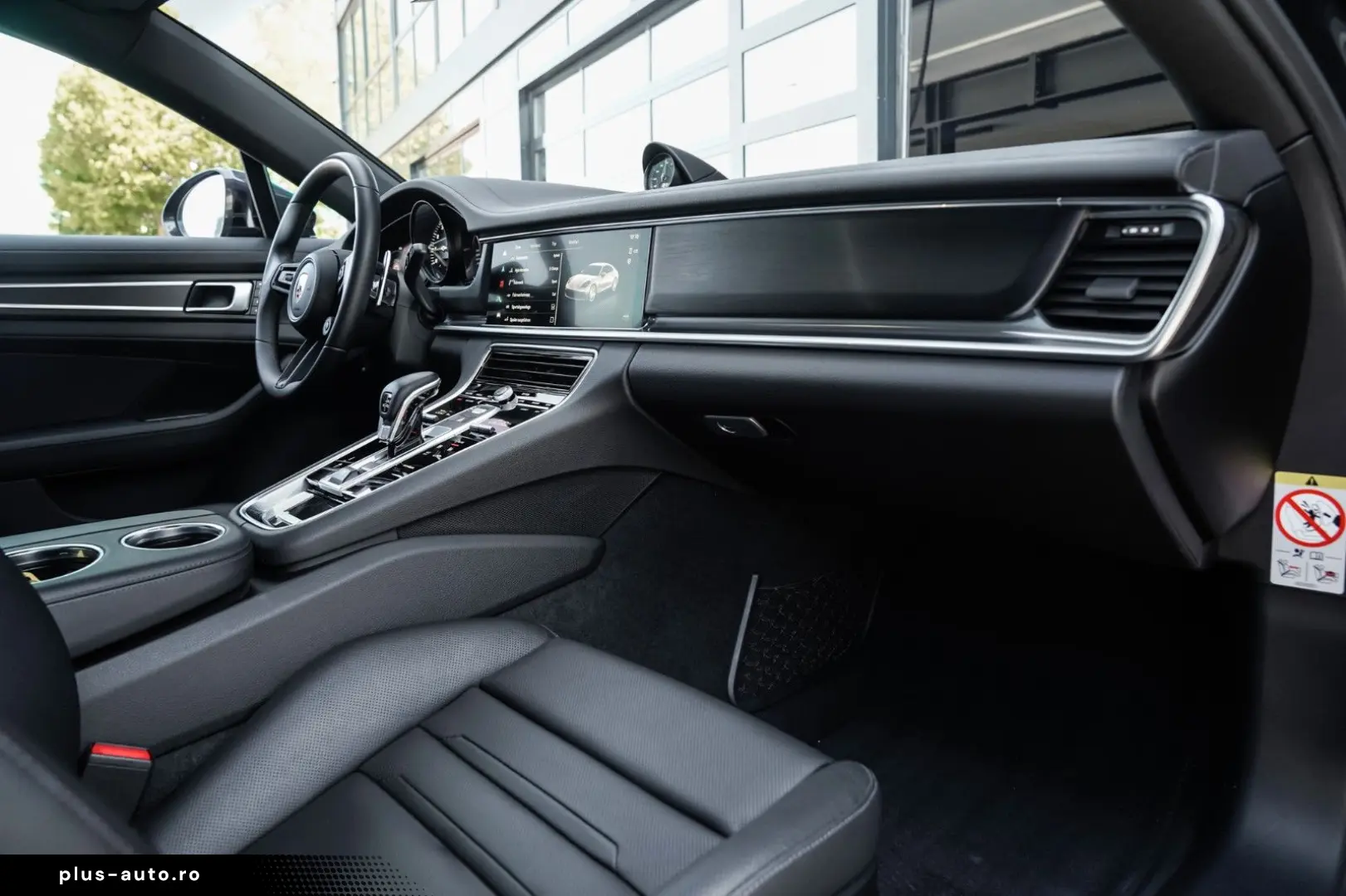 PORSCHE Panamera 4 E-Hybrid Plat. Edition-PCCB-HA-Inno